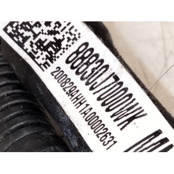 Recambio de enganche delantero izquierdo para kia ceed (cd) 1.6 crdi 136 referencia OEM IAM 88830J7000  