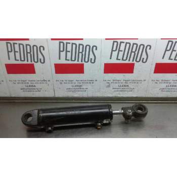 Recambio de piston hidraulico para » otros... premium 370 26 g 6x2 referencia OEM IAM 586102G001 CNT4700A35 