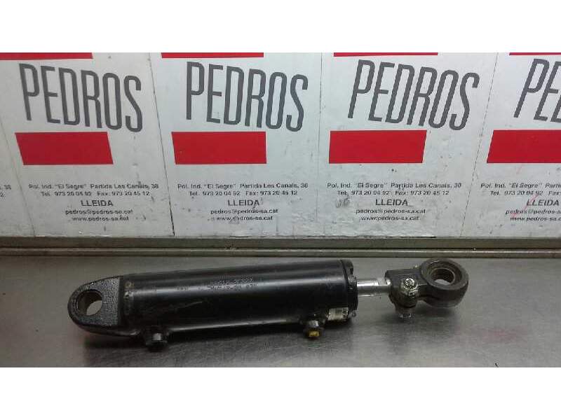 Recambio de piston hidraulico para » otros... premium 370 26 g 6x2 referencia OEM IAM 586102G001 CNT4700A35 