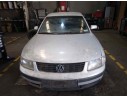 VOLKSWAGEN PASSAT BERLINA (3B2)