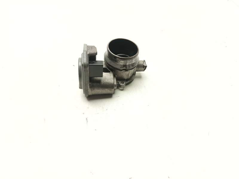 Recambio de cuerpo de mariposa para bmw 1 coupé (e82) 118 d referencia OEM IAM 780437301  