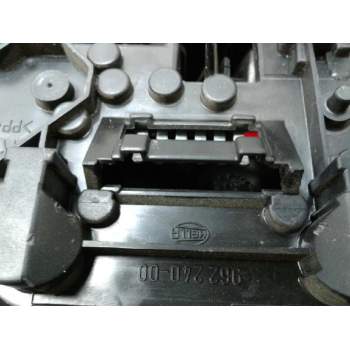 Recambio de piloto trasero derecho para seat ibiza (6k) clx referencia OEM IAM A2810881  