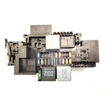 CAJA FUSIBLES A2229063202 