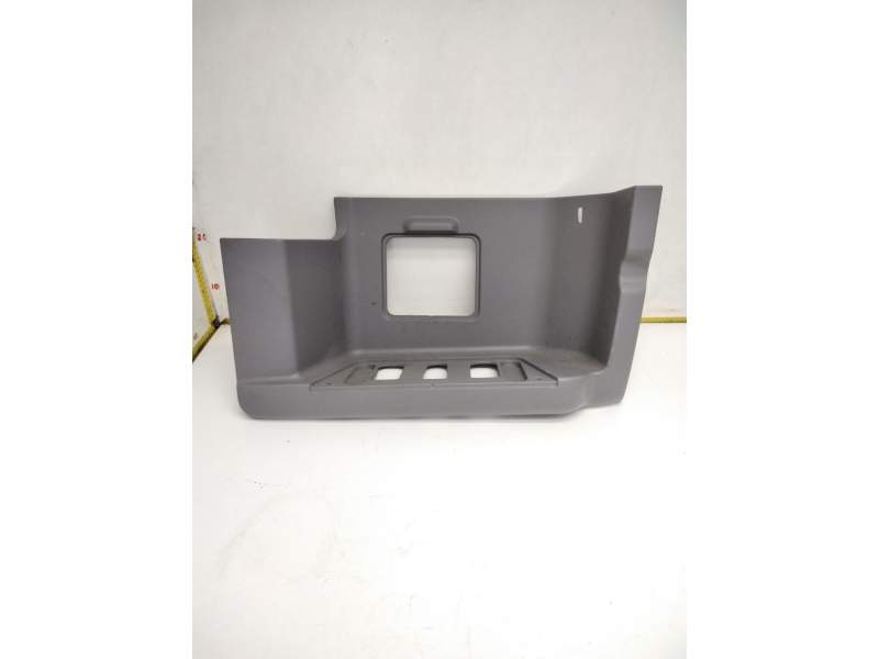 Recambio de estribo de cabina derecho para mercedes-benz actros referencia OEM IAM MCP550939 GRIS APOYAPIES NUEVO