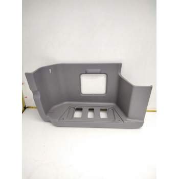 ESTRIBO DE CABINA IZQUIERDO MCP550938 GRIS APOYAPIES NUEVO