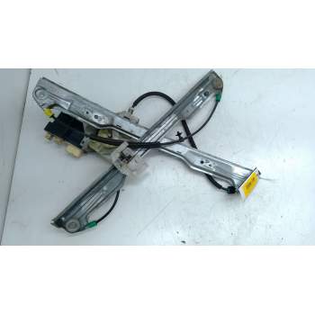 ELEVALUNAS DELANTERO IZQUIERDO 0130822748 