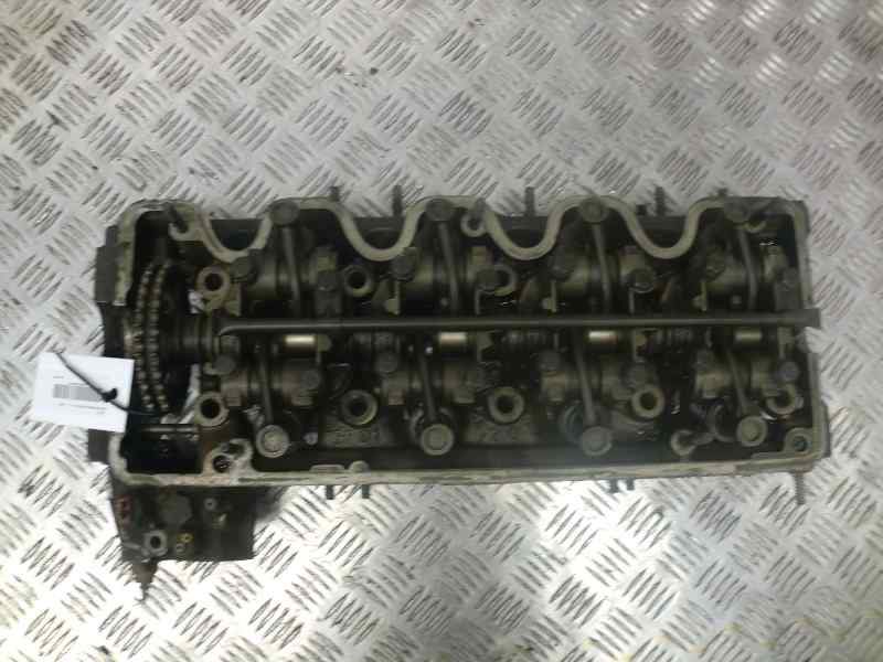 Recambio de culata para mercedes-benz clase c (w201) berlina 2.3 cat referencia OEM IAM 5701  33126