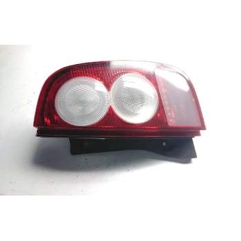 PILOTO TRASERO DERECHO B6550AX720 