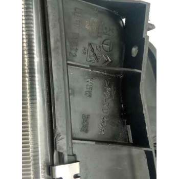Recambio de faro izquierdo para citroën xantia berlina referencia OEM IAM   33128