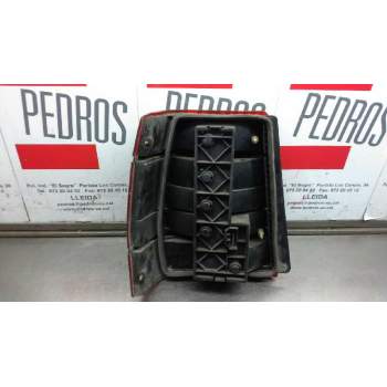 Recambio de piloto trasero derecho para lancia thema (834_) 8.32 (834fs) referencia OEM IAM 297502  33168
