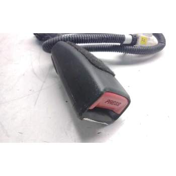 Recambio de enganche delantero derecho para hyundai i30 (gd) 1.6 crdi cat referencia OEM IAM K04150259  