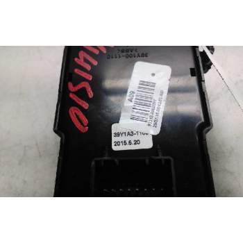 Recambio de regulador luces faros para hyundai i30 (gd) 1.6 crdi cat referencia OEM IAM 39Y1A31100  