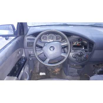 kia carens del año 2003