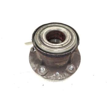 Recambio de buje trasero izquierdo para peugeot boxer furgoneta 2.0 bluehdi 130 referencia OEM IAM   