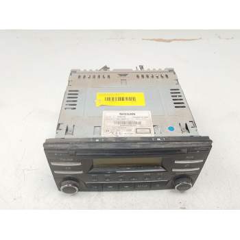 Recambio de sistema audio / radio cd para nissan nt500 35.15 referencia OEM IAM   