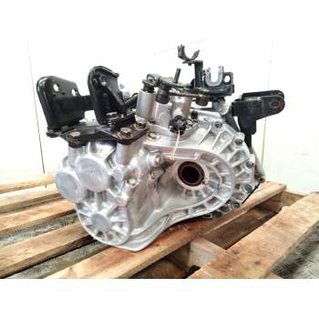 Recambio de caja cambios para hyundai tucson (jm) 2.0 crdi comfort referencia OEM IAM M5GF2 4300024381  