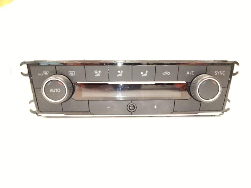 Recambio de mando calefaccion aire acondicionado para volkswagen t-cross (c11, d31) 1.0 tsi referencia OEM IAM 2G0907044  