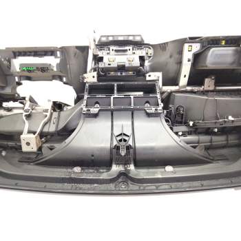 Recambio de salpicadero para citroën c4 cactus feel referencia OEM IAM 16117992BV  