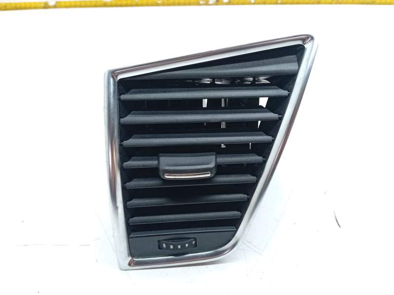 Recambio de aireador derecho para audi q5 (8rb) 2.0 tdi quattro referencia OEM IAM 8R820901F  