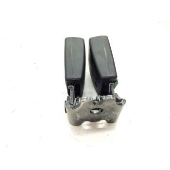 Recambio de enganche cinturon trasero central para ford focus iii sedán 1.0 ecoboost referencia OEM IAM BM51613K21  
