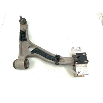 BRAZO SUSPENSION INFERIOR DELANTERO DERECHO A2463304800 
