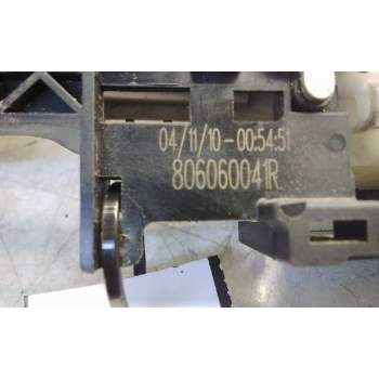 Recambio de maneta exterior delantera derecha para renault megane iii berlina 5 p emotion referencia OEM IAM 806060041R  