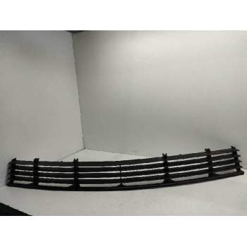 Recambio de rejilla paragolpes central para bmw serie 3 berlina (e36) referencia OEM IAM 8165150 8165150 