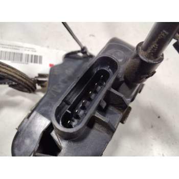 Recambio de cerradura puerta trasera izquierda para renault scenic ii emotion referencia OEM IAM 119333  