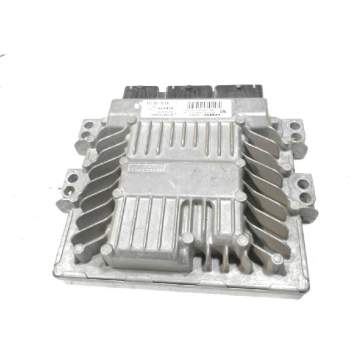 Recambio de centralita motor uce para renault scenic ii emotion referencia OEM IAM 8200766462 8200592611 