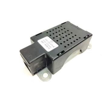 Recambio de amplificador antena para volkswagen golf iv (1j1) 1.6 16v referencia OEM IAM 5M0035750B  