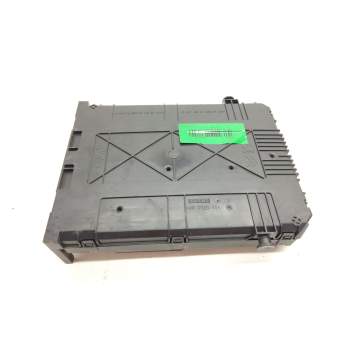 Recambio de caja reles para citroën c4 cactus feel referencia OEM IAM 9807531680  