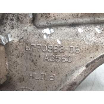 Recambio de mangueta trasera izquierda para bmw x5 (e70) xdrive 30 d referencia OEM IAM 6770983  