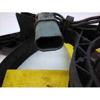 Recambio de electroventilador para nissan micra (k11) básico (k11) referencia OEM IAM 8240355  