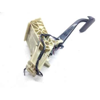 Recambio de pedal freno para bmw 5 (f10) 525 d referencia OEM IAM 677536804  