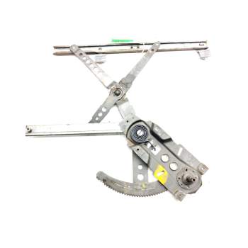 Recambio de elevalunas delantero derecho para bmw serie 5 (e28) 520i referencia OEM IAM 18679040  