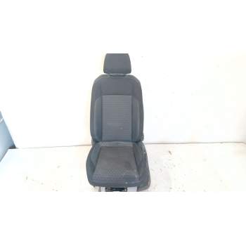 ASIENTO DELANTERO IZQUIERDO 