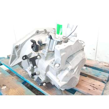 Recambio de caja cambios para opel astra j (p10) 2.0 cdti (68) referencia OEM IAM 55582861  