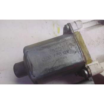 Recambio de elevalunas delantero izquierdo para nissan micra (k12e) acenta referencia OEM IAM 80701BC40B  