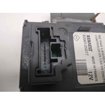 Recambio de conmutador de arranque para renault scenic ii authentique referencia OEM IAM 8200125077  
