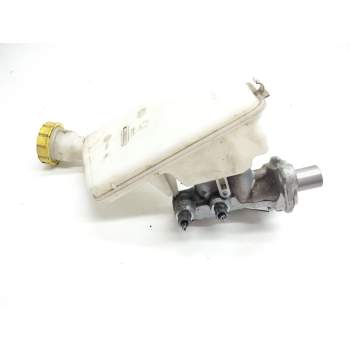 Recambio de bomba freno para citroën c4 cactus feel referencia OEM IAM 32069746  