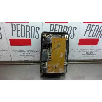 Recambio de piloto trasero izquierdo para lada 110 (2110) 1.5 referencia OEM IAM 21043716041  9572