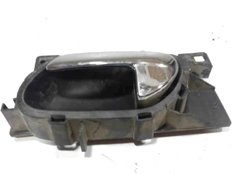 Recambio de maneta interior delantera izquierda para peugeot 407 sw st sport referencia OEM IAM 13G10G18  