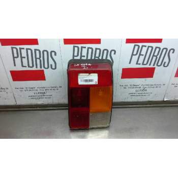 PILOTO TRASERO DERECHO 21043716040 9573