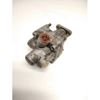 Recambio de bomba servodireccion para nissan trade caja/chasis 2.8 d referencia OEM IAM 7681955217 7633224 ZF