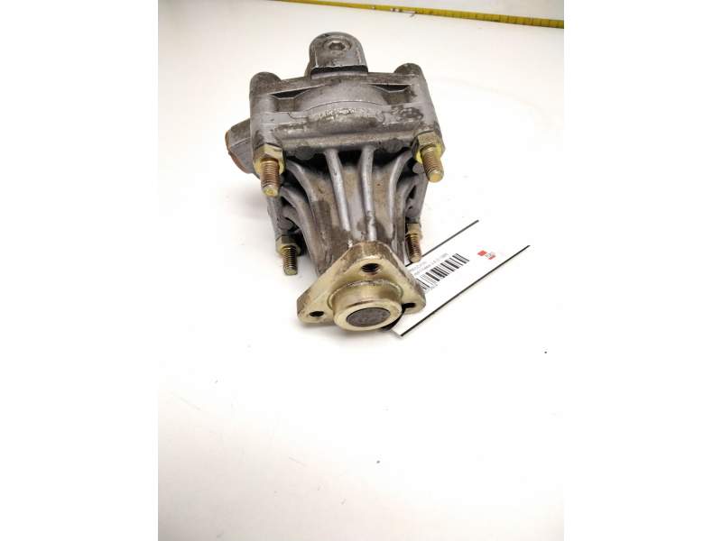 Recambio de bomba servodireccion para nissan trade caja/chasis 2.8 d referencia OEM IAM 7681955174 5285401 ZF