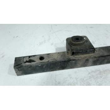Recambio de travesaño inferior para fiat doblo ii cargo (263) furgón base referencia OEM IAM   