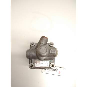Recambio de bomba servodireccion para nissan trade caja/chasis 2.8 d referencia OEM IAM 7681955174 5285401 ZF