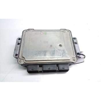 CENTRALITA MOTOR UCE 9556974780 0281011561 EDC16C34