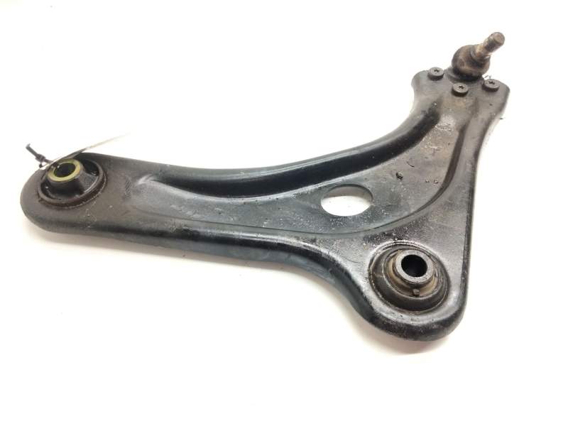 Recambio de brazo suspension inferior delantero izquierdo para citroën c4 cactus feel referencia OEM IAM   