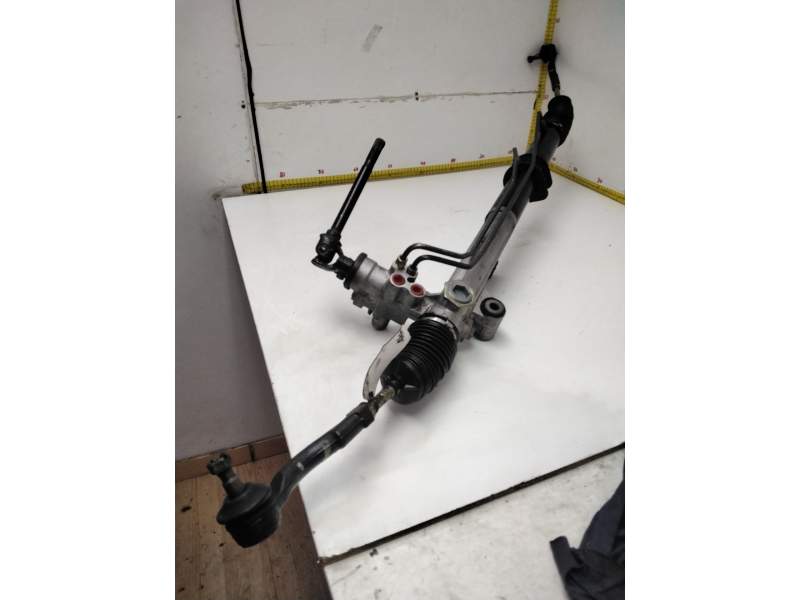 Recambio de caja direccion para kia sorento 2.5 crdi ex referencia OEM IAM   